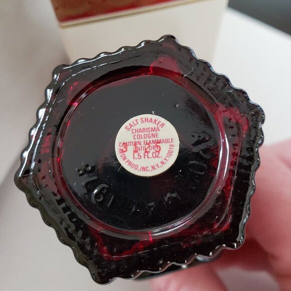 Vintage Avon Cape Cod Collection Salt Shaker 1978 Charisma Scent Ruby Glass - Picture 10 of 11